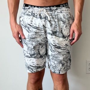 Marble Short